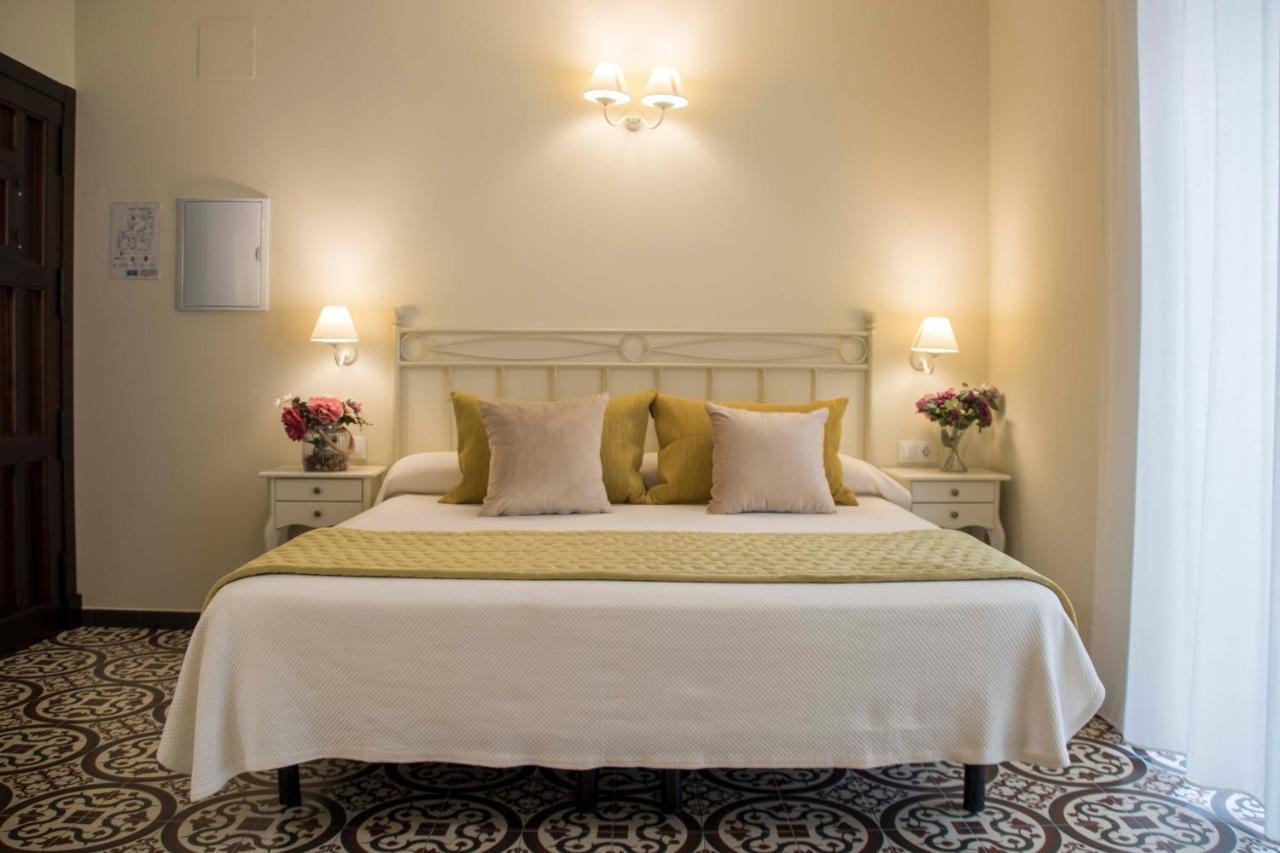 Hostal Boutique Casa La Laja Chiclana de la Frontera Eksteriør bilde