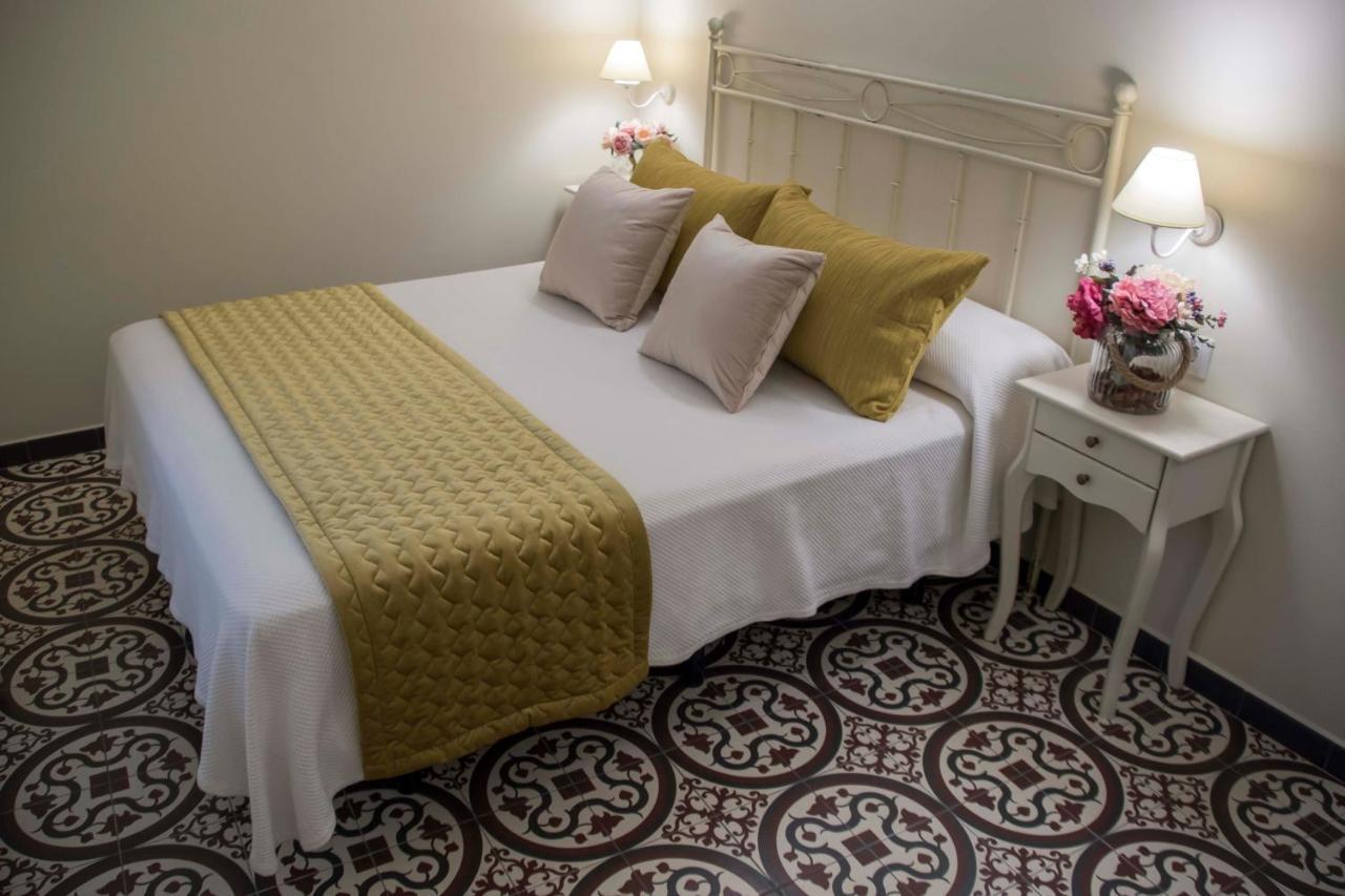 Hostal Boutique Casa La Laja Chiclana de la Frontera Eksteriør bilde
